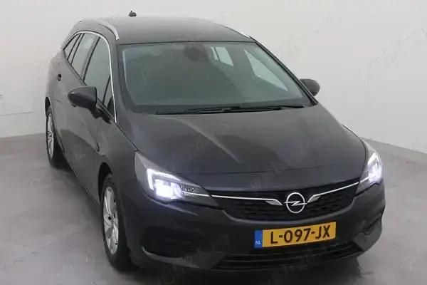 Negru Utilizat 2022 Opel Astra Innovation Break | 9.299 EUR (Preț OK) - Imagine 1/4