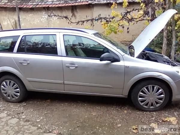 Second-hand 2006 Opel Astra Break | 1.500 EUR (Preț OK) - Imagine 1/4