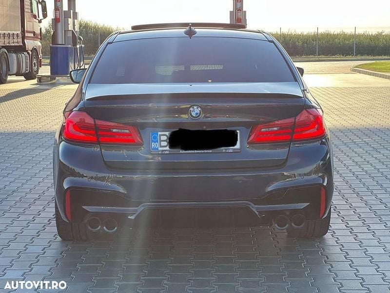 Second-hand BMW 530 Shadowline 265 CP (194 kW) 2017 Culoarealbastru Berlinǎ