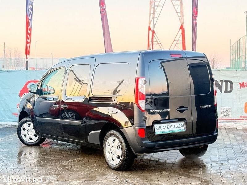 Second-hand Renault Kangoo LIMITED 95 CP (69 kW) 2021 Culoarenegru Monovolum