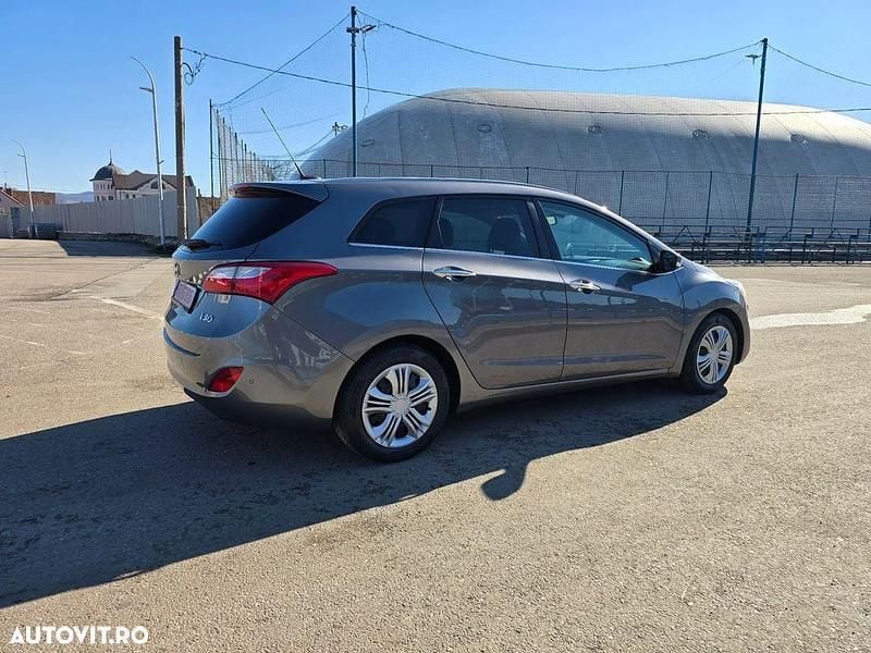 Second-hand Hyundai i30 128 CP (94 kW) 2014 Culoaregri Break