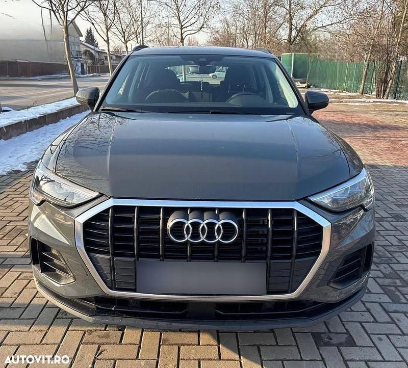 Culoaregri Utilizat 2024 Audi Q3 Advanced SUV | 32.450 EUR (Preț bun) - Imagine 1/4