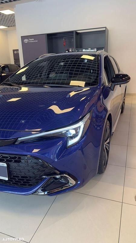Nouă Toyota Corolla 140 CP (102 kW) 2025 Culoarealbastru Break