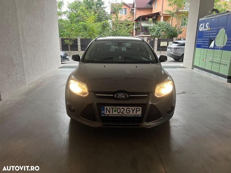 Culoaremaro Utilizat 2011 Ford Focus Trend Break | 4.300 EUR (Preț OK) - Imagine 1/4