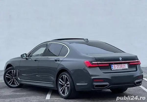 Second-hand BMW 740 320 CP (235 kW) 2019 Berlinǎ