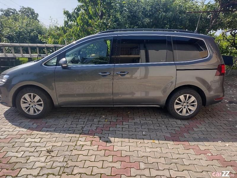 Second-hand VW Sharan Comfortline 150 CP (110 kW) 2018 Culoaregri Monovolum