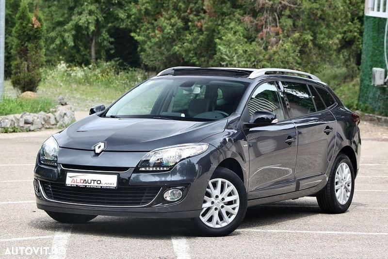 Gri Utilizat 2013 Renault Mégane GrandTour Bose Edition Break | 6.399 EUR (Puțin scump) - Imagine 1/4