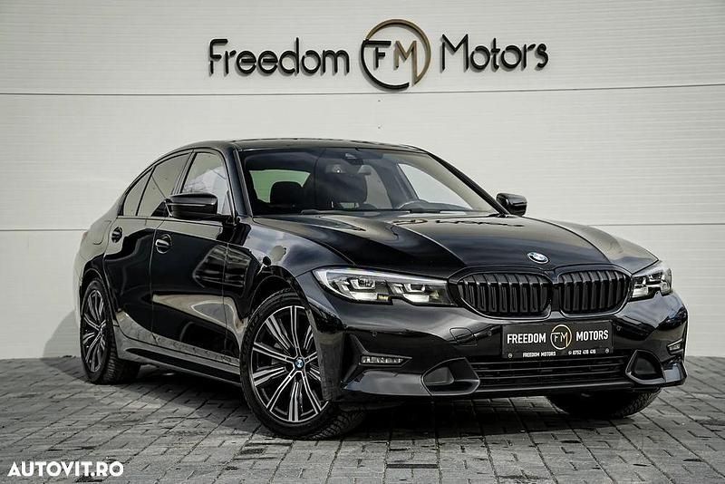 Second-hand BMW 330e Sport Line 292 CP (214 kW) 2021 Culoarenegru Berlinǎ