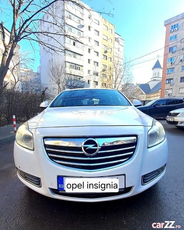 Second-hand Opel Insignia 2011 Hatchback