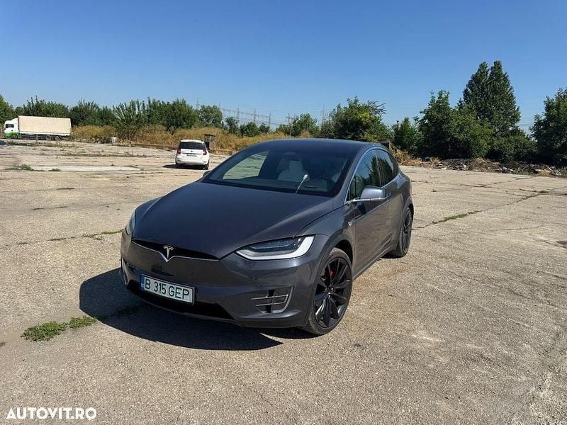 Second-hand Tesla Model X Plaid 14 kW (20 CP) 2020 Culoaregri SUV