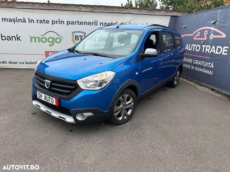 Culoarealbastru Utilizat 2016 Dacia Lodgy Stepway Monovolum | 7.690 EUR (Preț OK) - Imagine 1/4