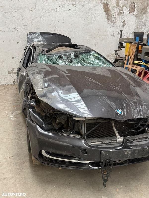 Culoarenegru Utilizat 2016 BMW 730 Berlinǎ | 9.075 EUR - Imagine 1/4