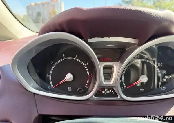 Second-hand Ford Fiesta Titanium 60 CP (44 kW) 2008 Hatchback