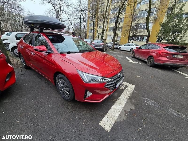 Second-hand Hyundai Elantra 128 CP (94 kW) 2020 Culoarerosu Berlinǎ