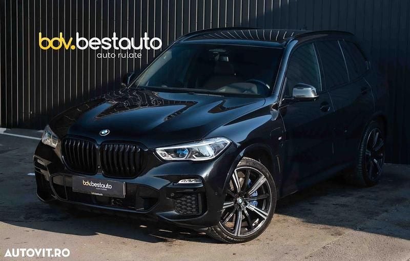 Culoarenegru Utilizat 2020 BMW X5 M Sport SUV | 41.990 EUR (Preț bun) - Imagine 1/4