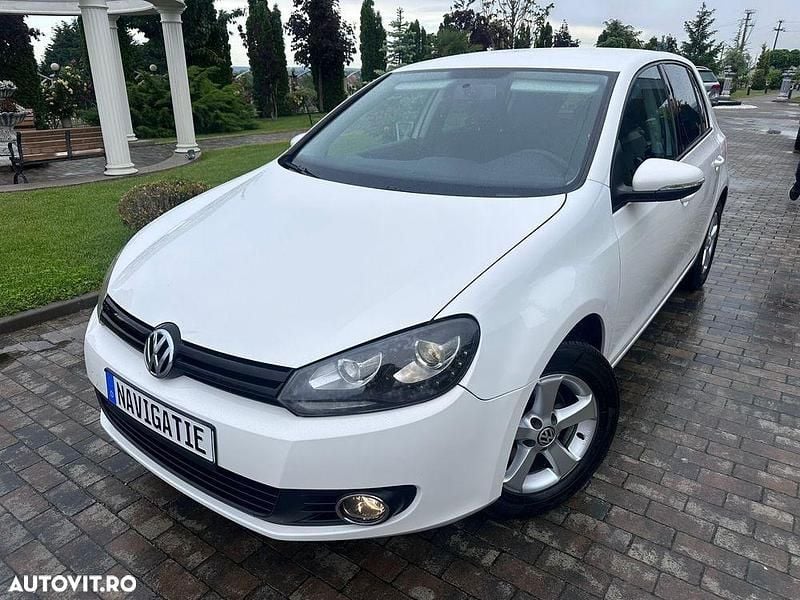 Culoarealb Utilizat 2010 VW Golf VI Comfortline Hatchback | 4.990 EUR (Preț OK) - Imagine 1/4