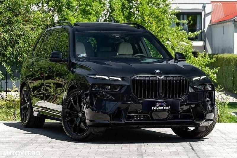 Second-hand BMW X7 M Sport 352 CP (258 kW) 2025 Culoarenegru SUV