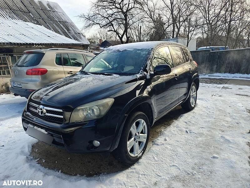 Culoarenegru Second-hand 2008 Toyota RAV4 Luxury SUV | 6.900 EUR (Preț OK) - Imagine 1/4