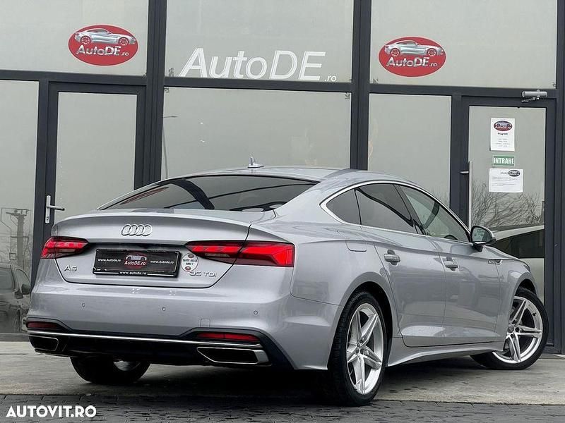 Second-hand Audi A5 Sportback Advanced 163 CP (119 kW) 2020 Culoaregri Hatchback