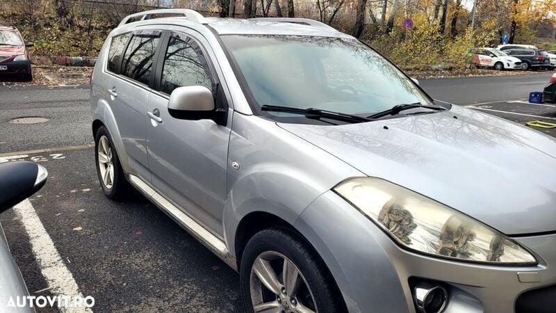Gri Utilizat 2007 Peugeot 4007 SUV | 3.850 EUR - Imagine 1/4