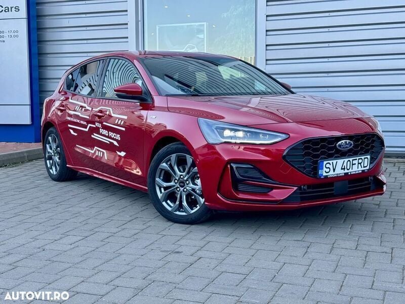 Rosu Utilizat 2023 Ford Focus ST-Line X Hatchback | 22.869 EUR - Imagine 1/4