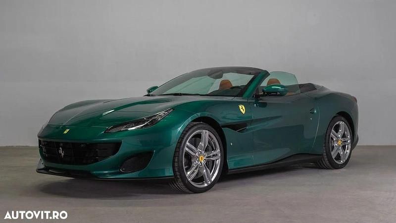 Second-hand Ferrari Portofino 620 CP (456 kW) 2022 Culoareverde Cabrio