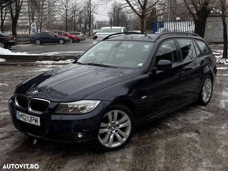 Culoarealbastru Utilizat 2008 BMW 320 Break | 3.190 EUR (Preț bun) - Imagine 1/4