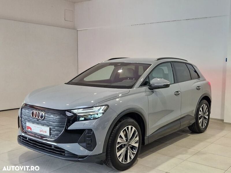 Gri Utilizat 2025 Audi Q4 e-tron SUV | 62.900 EUR - Imagine 1/4