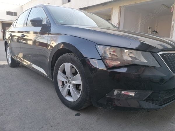 Utilizat 2019 Skoda Superb Berlinǎ | 9.700 EUR - Imagine 1/4