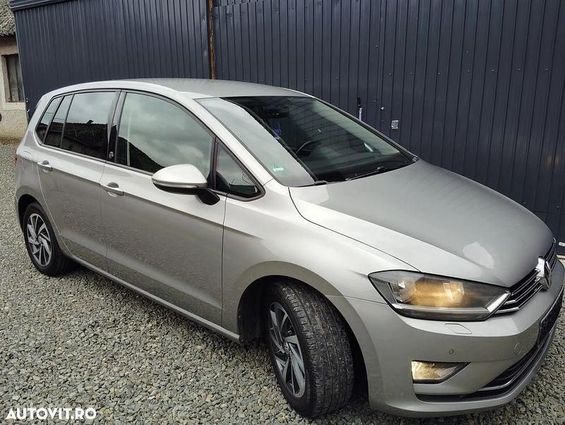 Culoaregri Utilizat 2017 VW Golf VII LOUNGE Hatchback | 9.650 EUR (Preț OK) - Imagine 1/4