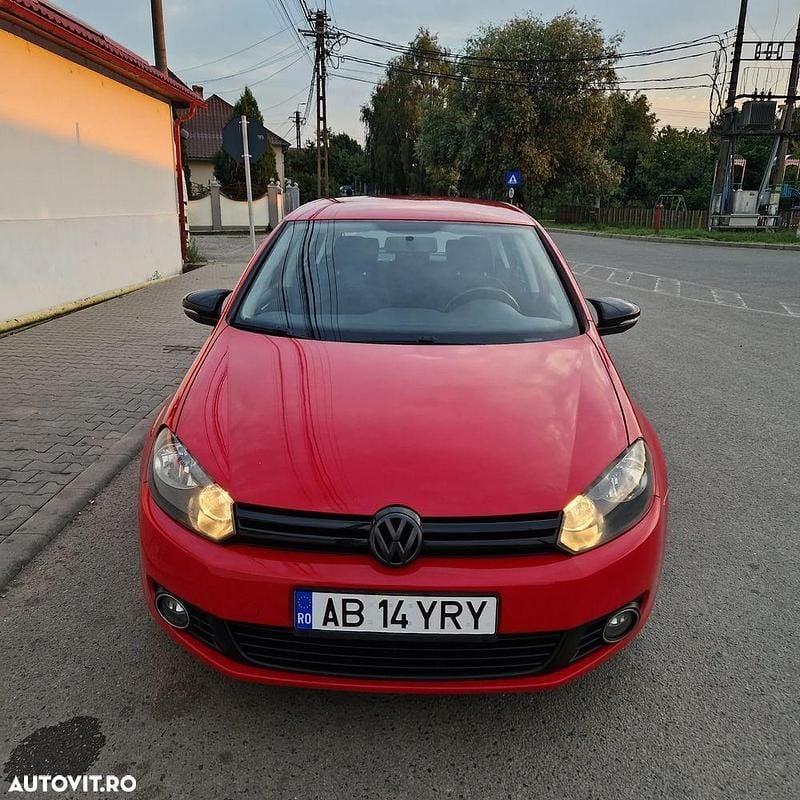 Culoarerosu Utilizat 2011 VW Golf VI Team Hatchback | 4.450 EUR - Imagine 1/4
