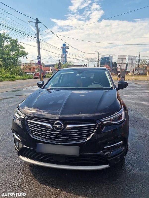 Culoarenegru Utilizat 2018 Opel Grandland X Innovation SUV | 17.990 EUR (Preț OK) - Imagine 1/4