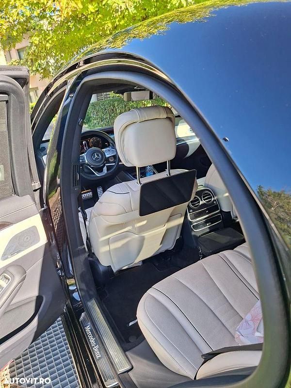 Second-hand Mercedes S400 340 CP (250 kW) 2020 Culoarenegru Berlinǎ