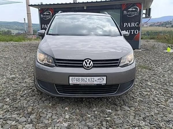 Utilizat 2011 VW Touran Monovolum | 5.490 EUR (Preț OK) - Imagine 1/4