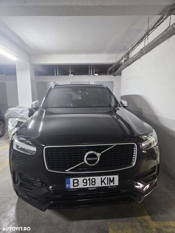 Negru Utilizat 2019 Volvo XC90 R-Design SUV | 36.850 EUR (Preț bun) - Imagine 1/4