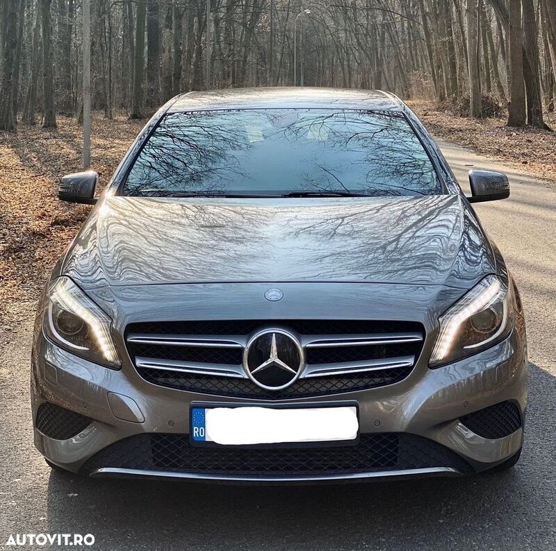 Gri Utilizat 2013 Mercedes A180 Hatchback | 9.600 EUR (Puțin scump) - Imagine 1/4