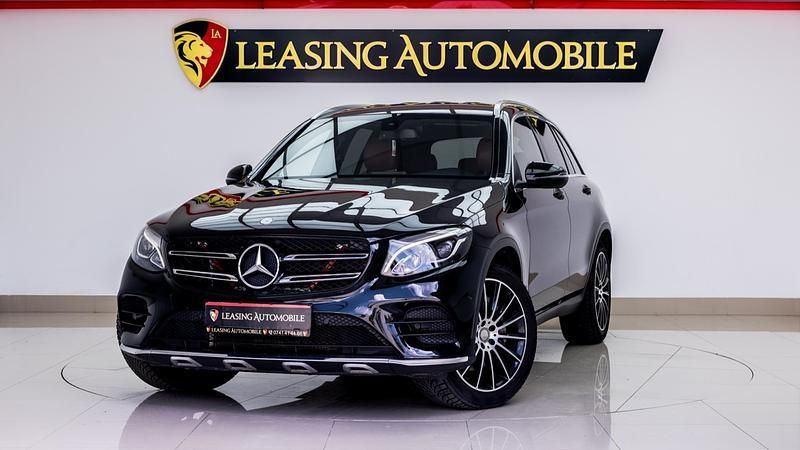 Negru Utilizat 2016 Mercedes GLC250 AMG line SUV | 20.990 EUR (Preț OK) - Imagine 1/4