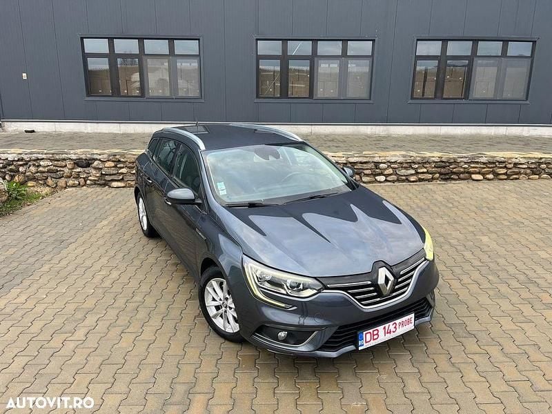 Culoarealbastru Utilizat 2016 Renault Mégane GrandTour Intens Break | 8.690 EUR (Preț OK) - Imagine 1/4
