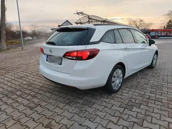 Second-hand Opel Astra 110 CP (80 kW) 2017 Alb Break