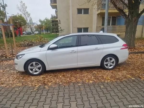Second-hand Peugeot 308 120 CP (88 kW) 2015 Hatchback