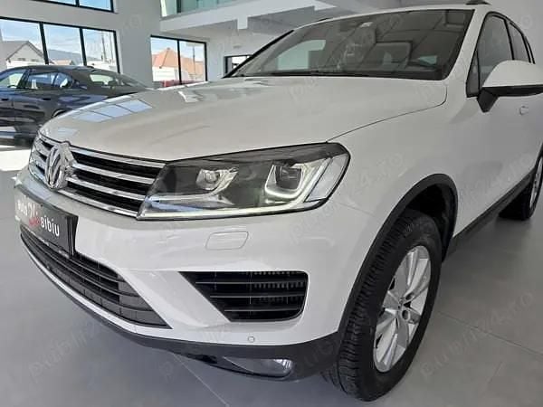 Utilizat 2017 VW Touareg SUV | 20.600 EUR (Preț bun) - Imagine 1/4