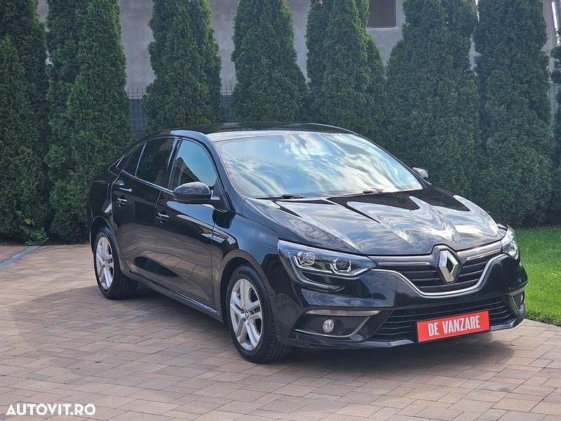Culoarenegru Utilizat 2018 Renault Mégane IV Dynamique Berlinǎ | 8.700 EUR (Preț bun) - Imagine 1/4