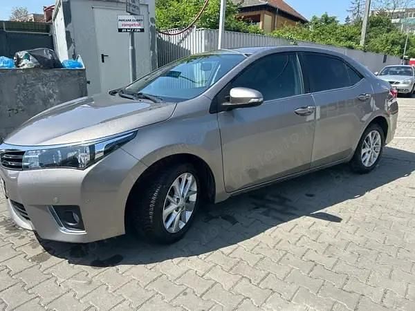 Second-hand Toyota Corolla 132 CP (97 kW) 2016 Maro Berlinǎ