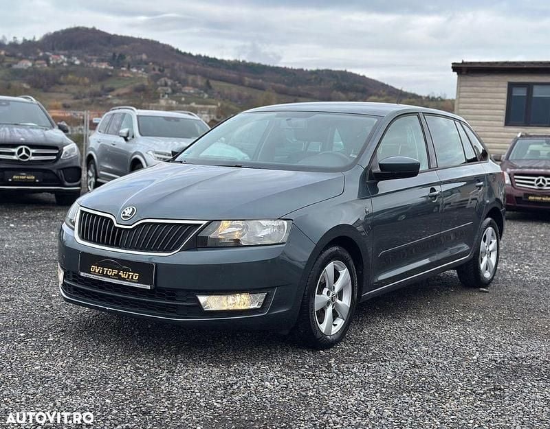 Second-hand Skoda Rapid Ambition 105 CP (77 kW) 2013 Culoaregri Hatchback