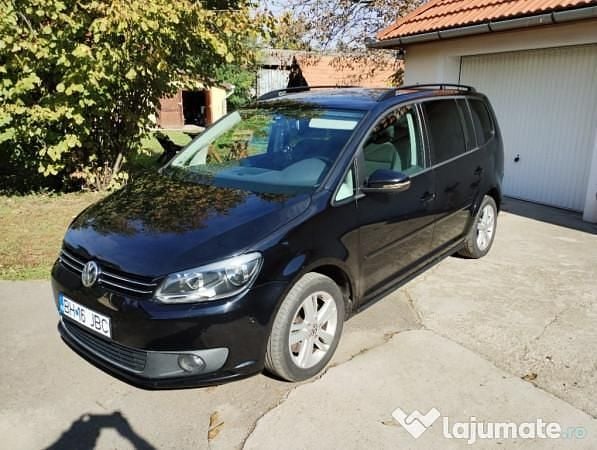 Utilizat 2014 VW Touran Comfortline Monovolum | 7.250 EUR (Puțin scump) - Imagine 1/4