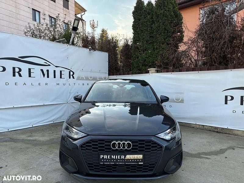 Second-hand Audi A3 Sportback Advanced 110 CP (80 kW) 2024 Culoaregri Hatchback