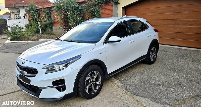 Culoarealb Utilizat 2020 Kia XCeed SUV | 13.099 EUR (Preț OK) - Imagine 1/4