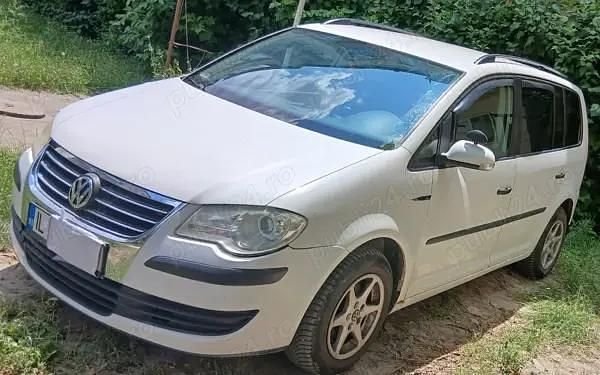 Utilizat 2008 VW Touran Monovolum | 15.000 EUR - Imagine 1/4
