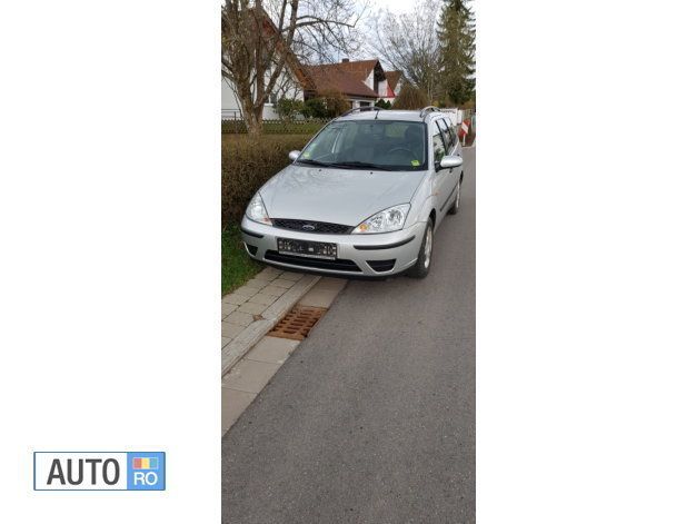 Argintiu Utilizat 2003 Ford Focus Hatchback | 1.600 EUR (Preț OK) - Imagine 1/4