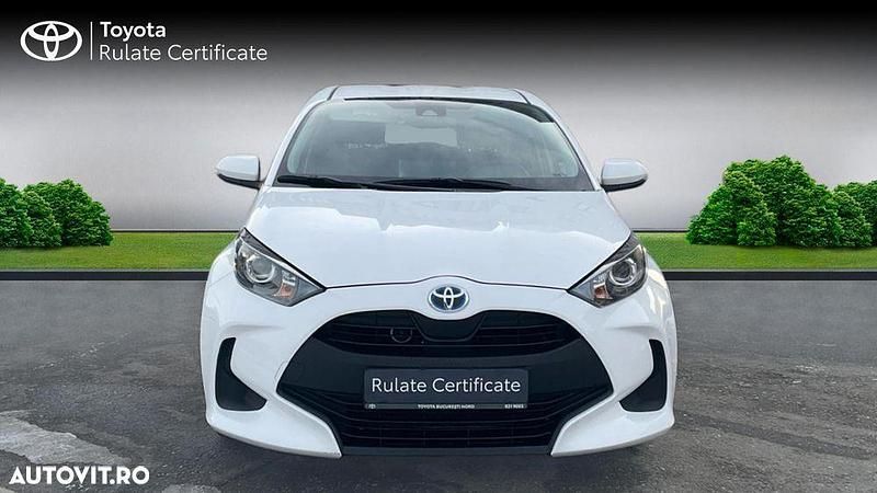 Second-hand Toyota Yaris Hybrid Eco 116 CP (85 kW) 2022 Culoarealb